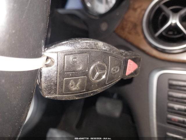 Продажа на аукционе авто 2015 Mercedes-benz Gla 250 4matic, vin: WDCTG4GB7FJ121337, номер лота: 45467738