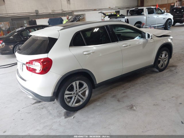 Продажа на аукционе авто 2015 Mercedes-benz Gla 250 4matic, vin: WDCTG4GB7FJ121337, номер лота: 45467738