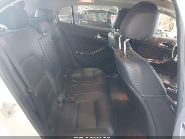 Продажа на аукционе авто 2015 Mercedes-benz Gla 250 4matic, vin: WDCTG4GB7FJ121337, номер лота: 45467738