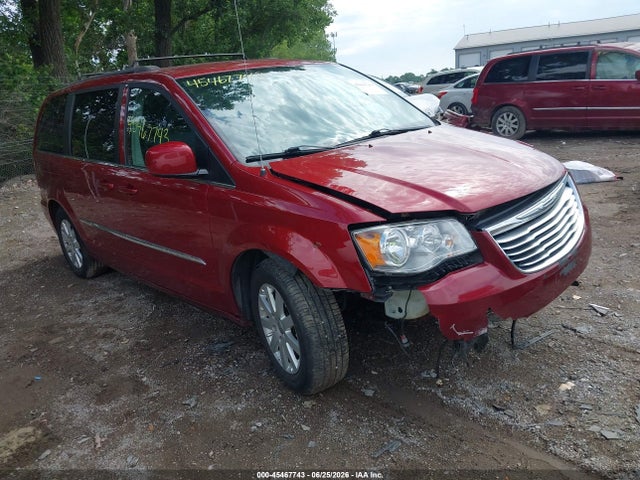 45467743 :رقم المزاد ، 2C4RC1BG2FR730828 vin ، 2015 Chrysler Town & Country Touring مزاد بيع