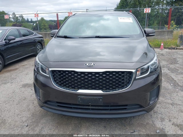 KIA SEDONA LX 2017 KNDMB5C18H6318454 Image 12