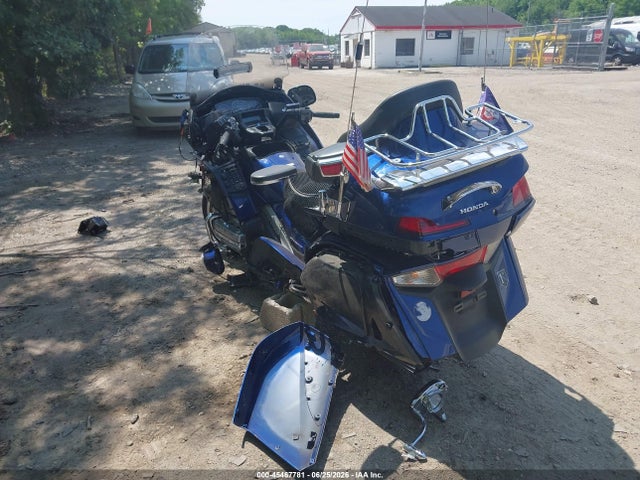 Honda Gl1800 H 2014 JH2SC68H7EK200339 Image 3