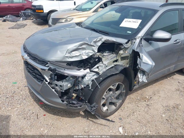 2026 Chevrolet Trax Fwd Lt მანქანა იყიდება აუქციონზე, vin: KL77LHEP2TC022026, აუქციონის ნომერი: 45467803