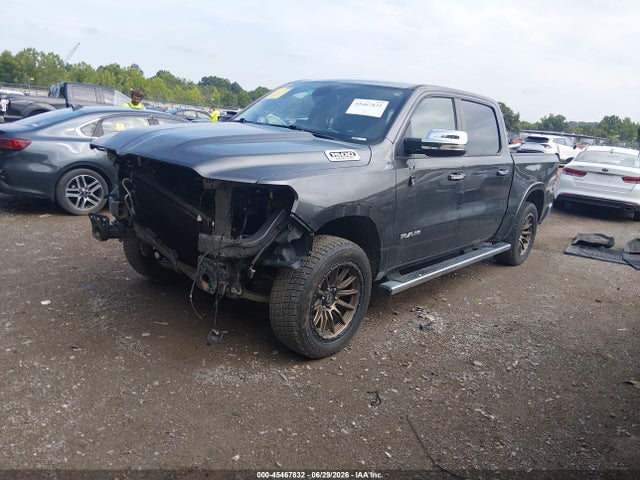 45467832 :رقم المزاد ، 1C6SRFJTXKN553004 vin ، 2019 Ram 1500 Laramie  4x4 5'7 Box مزاد بيع