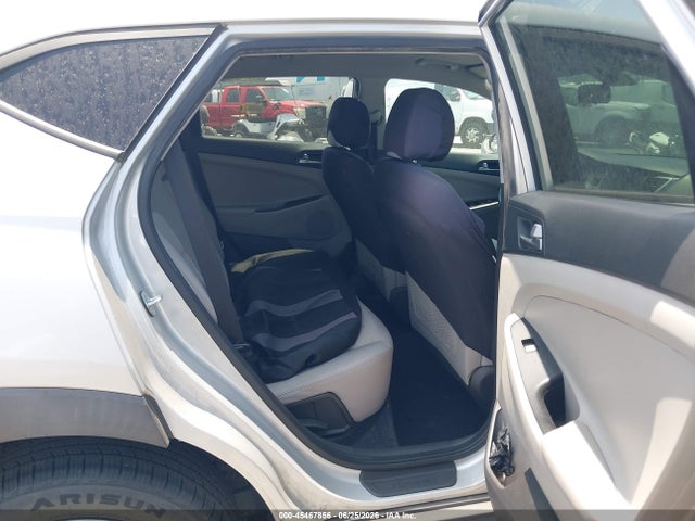 Hyundai TUCSON SE 2017 KM8J23A48HU539208 Image 8