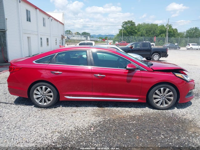 Hyundai Sonata Sport 2017 5NPE34AF5HH581758 Image 13