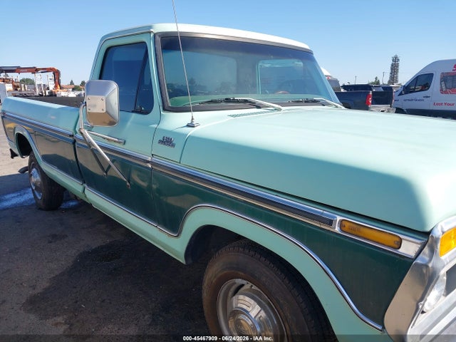 1977 Ford F-350 მანქანა იყიდება აუქციონზე, vin: F35JR083551, აუქციონის ნომერი: 45467909