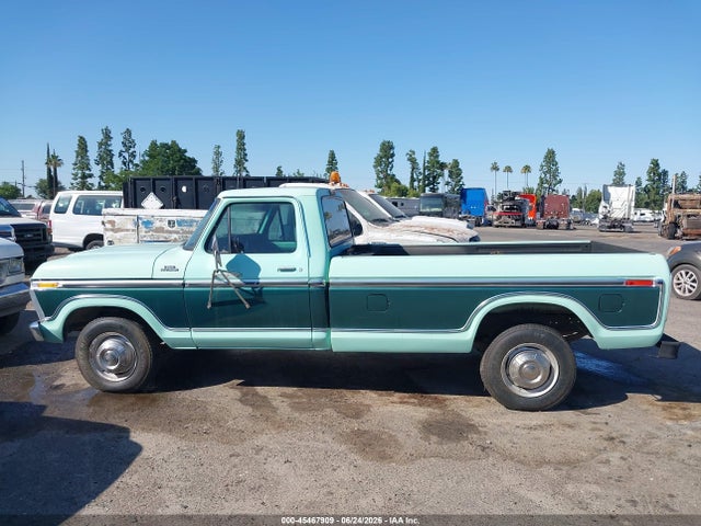 1977 Ford F-350 მანქანა იყიდება აუქციონზე, vin: F35JR083551, აუქციონის ნომერი: 45467909