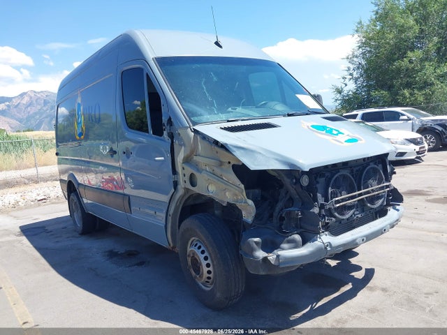 Mercedes-Benz Sprinter 3500 High Roof 2015 WD3PF0DC3FP106034 головне зображення