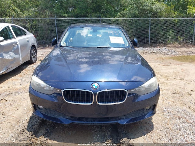 45467933 :رقم المزاد ، WBA3B1G56FNT03999 vin ، 2015 Bmw 320i مزاد بيع