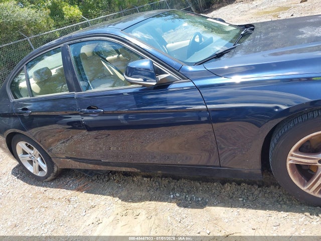 45467933 :رقم المزاد ، WBA3B1G56FNT03999 vin ، 2015 Bmw 320i مزاد بيع