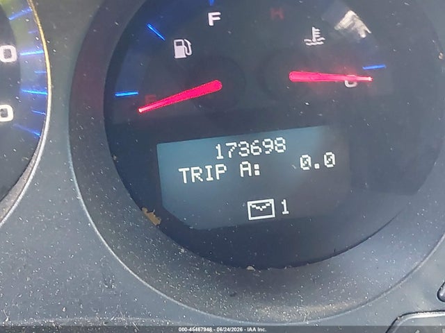 45467948 :رقم المزاد ، 19UUA66214A019717 vin ، 2004 Acura Tl مزاد بيع
