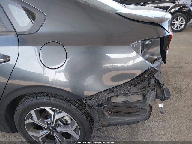KIA Forte Lxs 2020 3KPF24AD3LE258960 Image 18