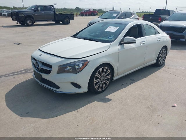 Mercedes-Benz CLA 250 2018 WDDSJ4EB4JN576241 Image 2