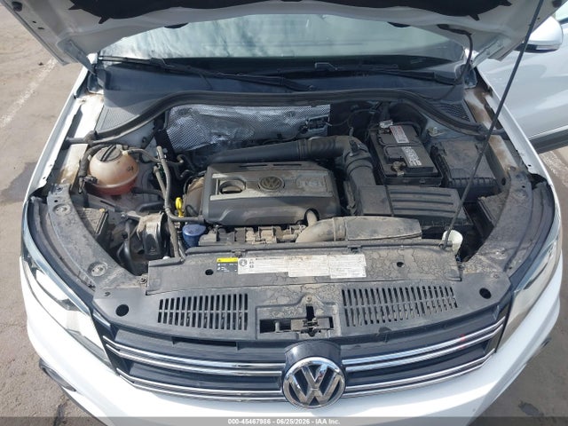 WVGBV7AX0GW590461 Volkswagen TIGUAN SE