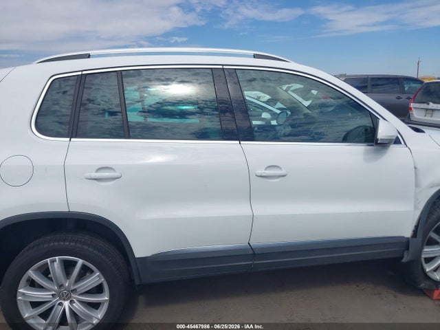 WVGBV7AX0GW590461 Volkswagen TIGUAN SE
