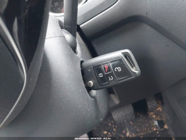 2018 Volkswagen Tiguan 2.0t S მანქანა იყიდება აუქციონზე, vin: 3VV0B7AX2JM094803, აუქციონის ნომერი: 45468024