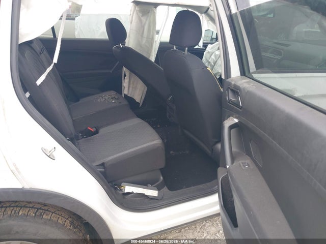2018 Volkswagen Tiguan 2.0t S მანქანა იყიდება აუქციონზე, vin: 3VV0B7AX2JM094803, აუქციონის ნომერი: 45468024
