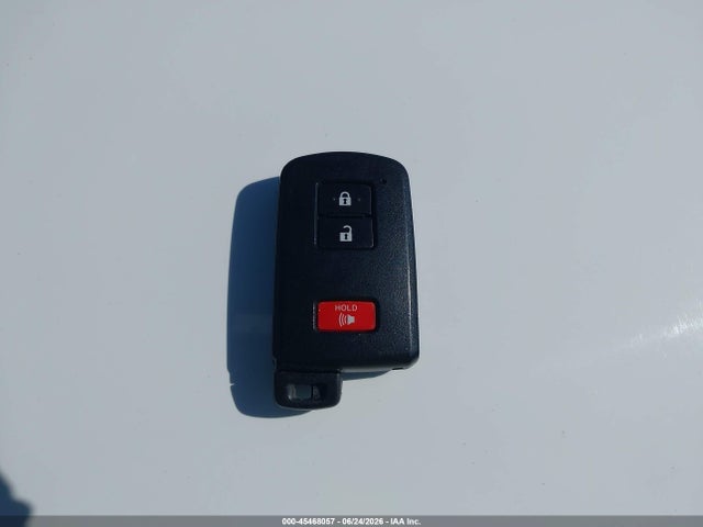 Toyota Rav4 Xle 2018 2T3RFREV5JW739425 Image 11