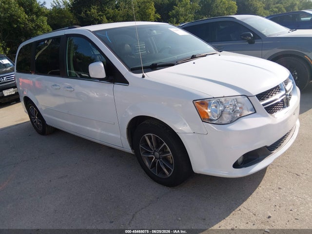 Dodge Grand Caravan Sxt 2017 2C4RDGCG1HR799754 Image 1