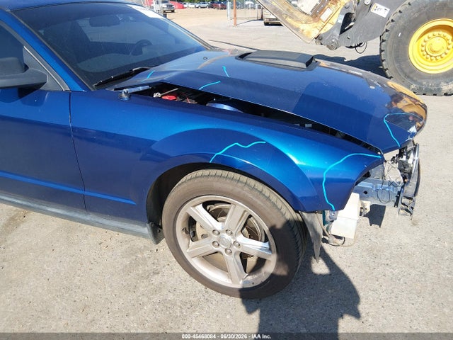 45468084 :رقم المزاد ، 1ZVHT80N485206826 vin ، 2008 Ford Mustang V6 Deluxe/v6 Premium مزاد بيع