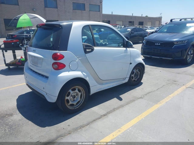WMEEJ3BA9FK810431 Smart Fortwo Pure