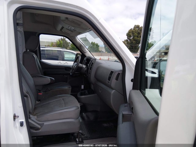 2018 Nissan Nv Cargo Nv2500 Hd S V6 მანქანა იყიდება აუქციონზე, vin: 1N6BF0LY8JN815475, აუქციონის ნომერი: 45468163