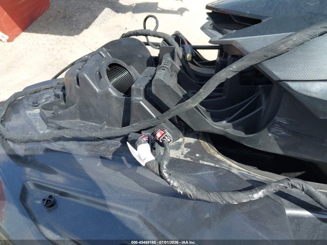 45468185 :رقم المزاد ، YDV32585K122 vin ، 2022 Sea Doo Gti مزاد بيع