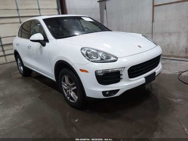 Продаж на аукціоні авто 2016 Porsche Cayenne, vin: WP1AA2A24GLA06579, номер лоту: 45468194
