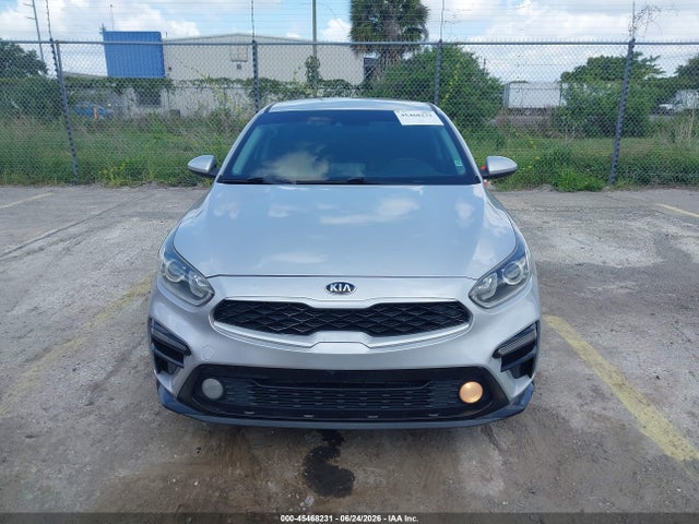 45468231 :رقم المزاد ، 3KPF24AD8ME291843 vin ، 2021 Kia Forte Lxs مزاد بيع