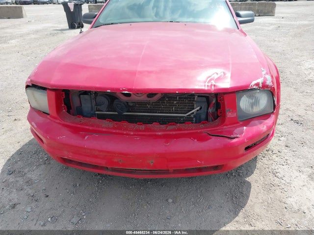 2006 Ford Mustang V6 მანქანა იყიდება აუქციონზე, vin: 1ZVFT84N665189140, აუქციონის ნომერი: 45468234