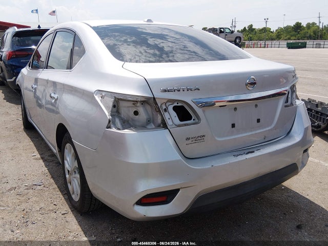 3N1AB7AP5JL634477 Nissan SENTRA SV