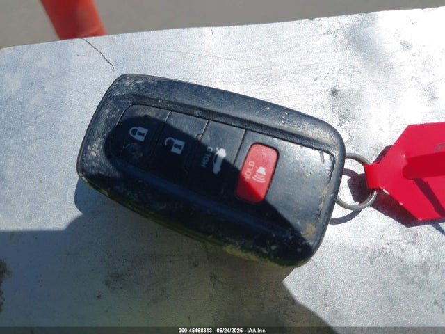 4T1F31AKXLU524692 Toyota Camry Hybrid Xle