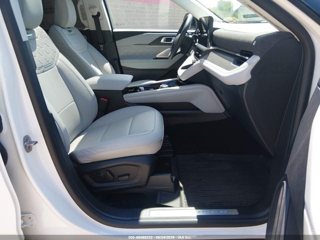 1FMWK8HC5SGA23183 Ford Explorer Platinum