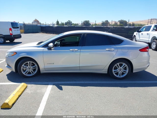 3FA6P0UU5JR271579 Ford Fusion Hybrid S