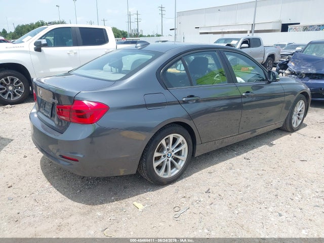 BMW 320i 2017 WBA8E1G53HNU14073 Image 4