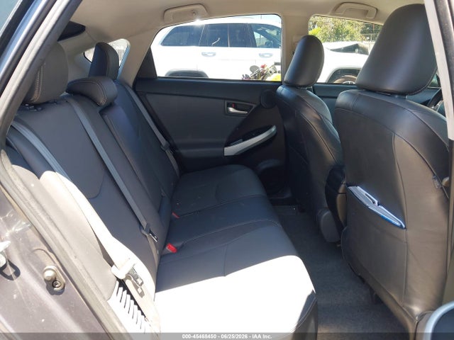 Toyota Prius Plug-in Advanced 2014 JTDKN3DP8E3056762 Image 8