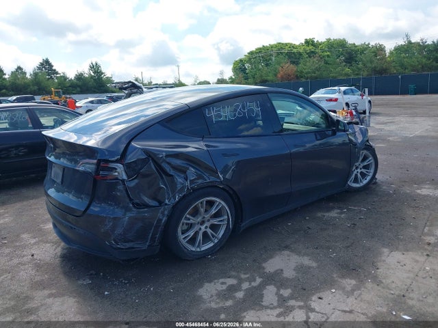 Aukcja sprzedaży 2024 Tesla Model Y Long Range Single Motor Rear-wheel Drive/rwd, vin: 7SAYGDED4RF055747, numer aukcji: 45468454