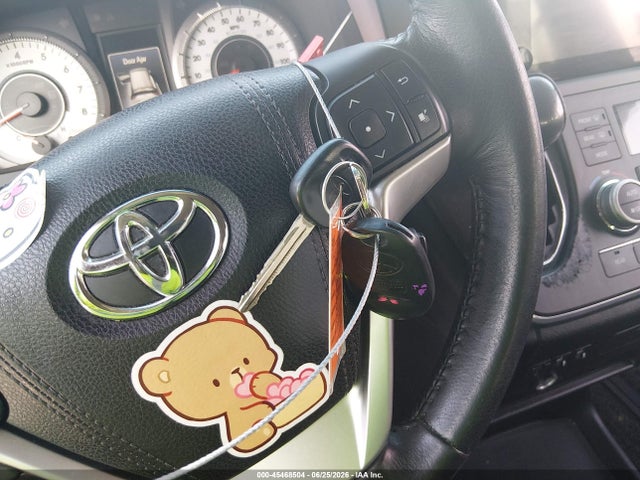 5TDXK3DC8GS714349 Toyota Sienna Se 8 Passenger
