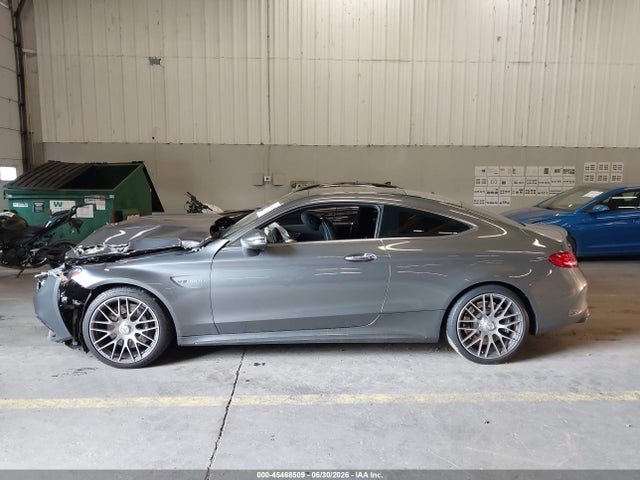 Продажа на аукционе авто 2017 Mercedes-benz Amg C 63, vin: WDDWJ8GB1HF503810, номер лота: 45468509
