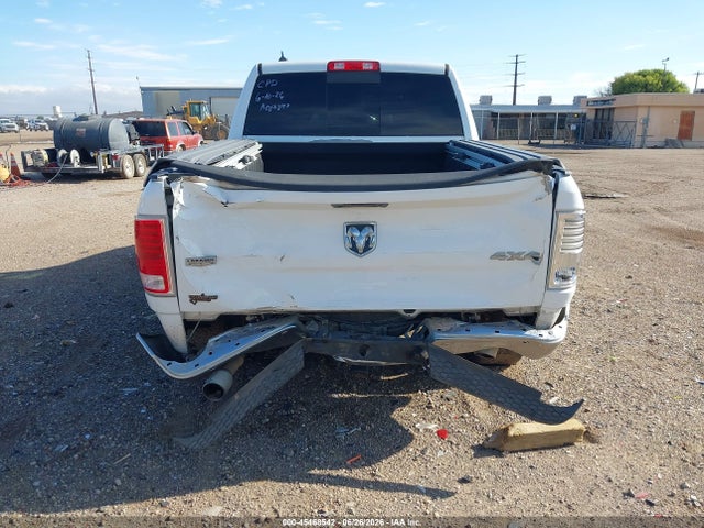 45468542 :رقم المزاد ، 1C6RR7NT3HS627355 vin ، 2017 Ram 1500 Laramie  4x4 5'7 Box مزاد بيع
