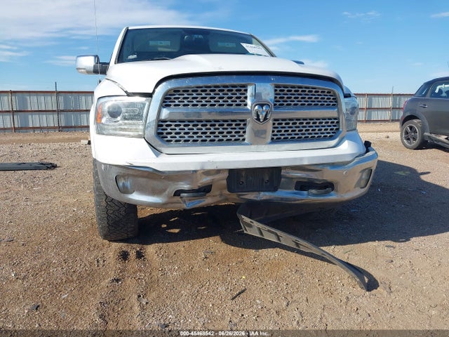 45468542 :رقم المزاد ، 1C6RR7NT3HS627355 vin ، 2017 Ram 1500 Laramie  4x4 5'7 Box مزاد بيع