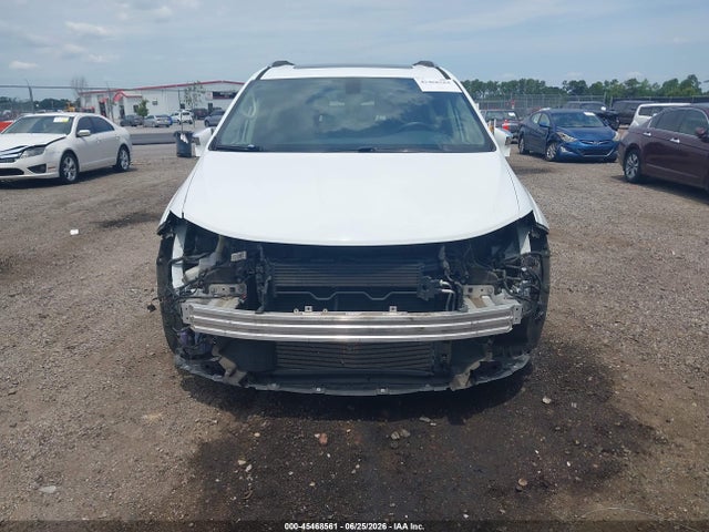 45468561 :رقم المزاد ، 2C4RC1GGXHR754385 vin ، 2017 Chrysler Pacifica Limited مزاد بيع