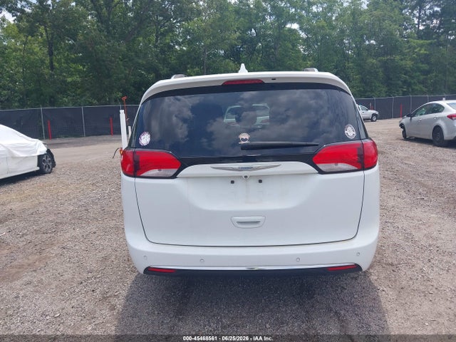 45468561 :رقم المزاد ، 2C4RC1GGXHR754385 vin ، 2017 Chrysler Pacifica Limited مزاد بيع