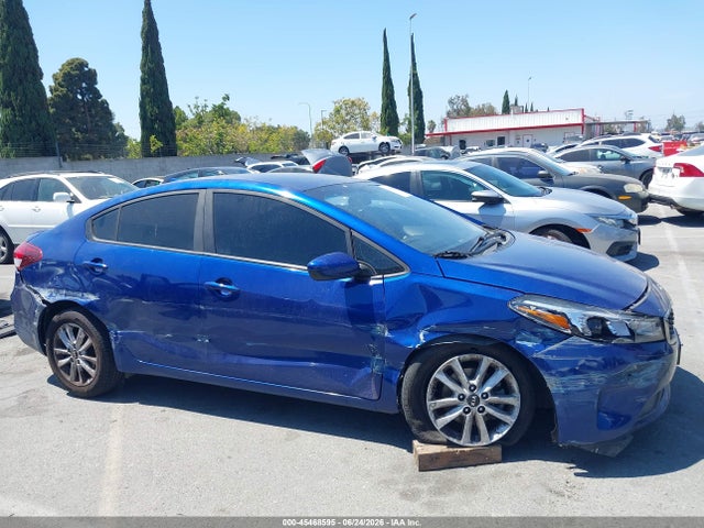 KIA FORTE S 2017 3KPFL4A72HE056383 Image 13