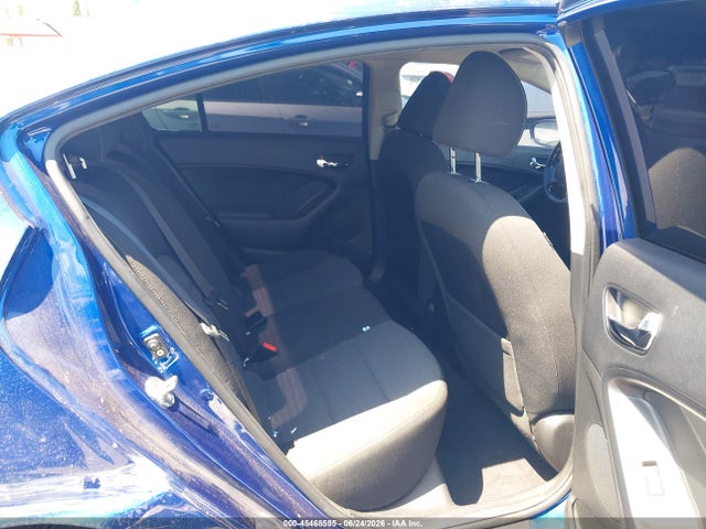 KIA FORTE S 2017 3KPFL4A72HE056383 Image 8