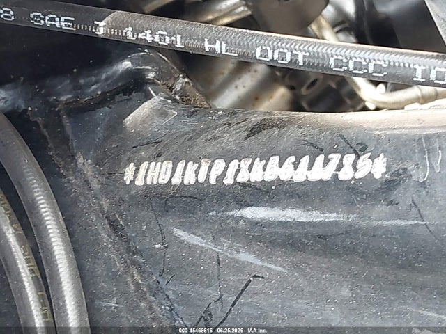 Harley-Davidson FLTRXS 2019 1HD1KTP18KB611785 Image 10