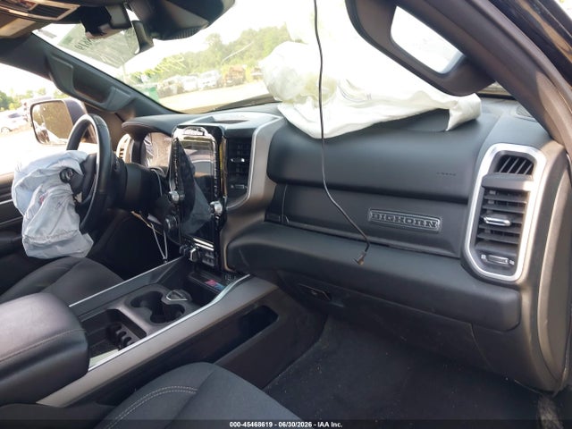 2022 Ram 1500 Big Horn  4x4 5'7 Box მანქანა იყიდება აუქციონზე, vin: 1C6SRFFT8NN387949, აუქციონის ნომერი: 45468619