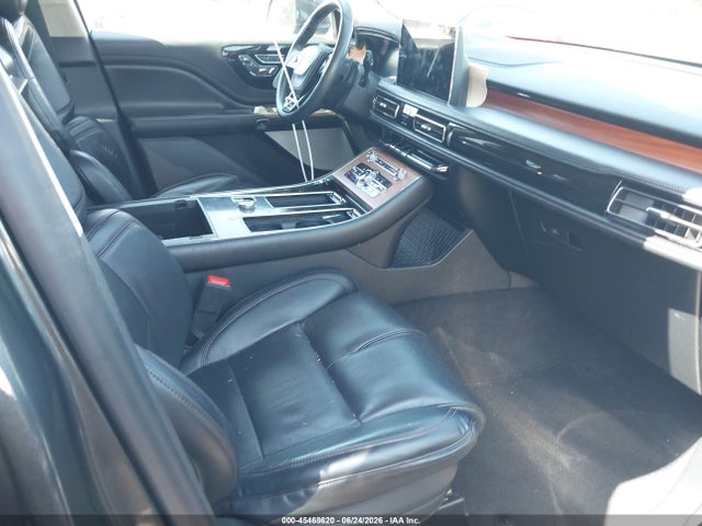 5LM5J7WC9LGL17146 Lincoln Aviator Reserve
