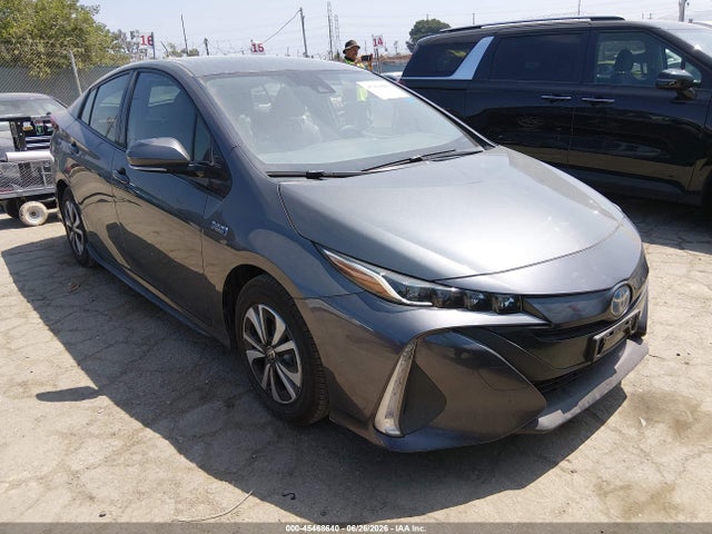 2017 Toyota Prius Prime Premium მანქანა იყიდება აუქციონზე, vin: JTDKARFP9H3012463, აუქციონის ნომერი: 45468640